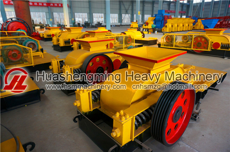 滾筒對(duì)輥破碎機(jī)圖片